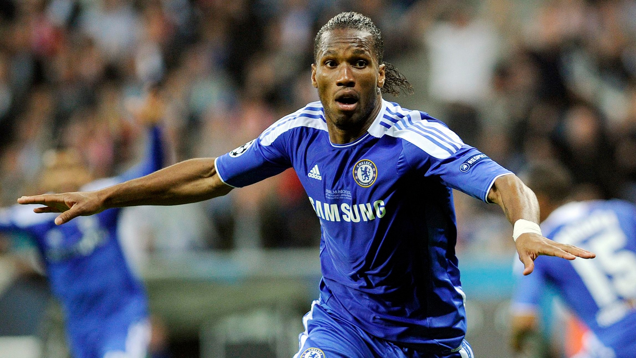 Didier Drogba Documentary - Connecter Le Monde 
